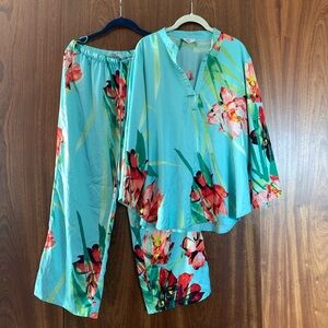 Natori Floral Satin Pajama Set